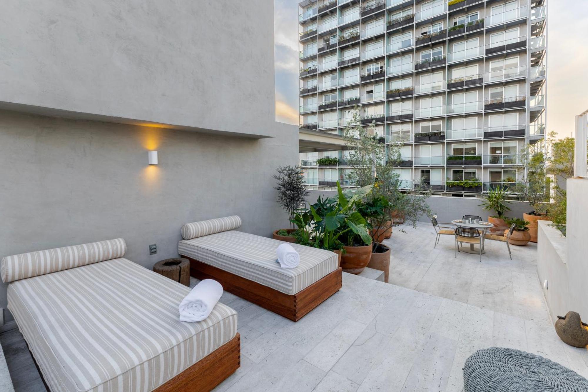 Capitalia - Luxury Apartments - Edgar Allan Poe Мексико Сити Екстериор снимка